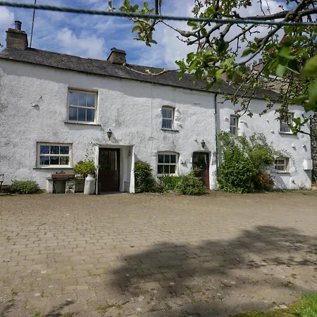 Moss Side Farm * Lower Hawthwaite